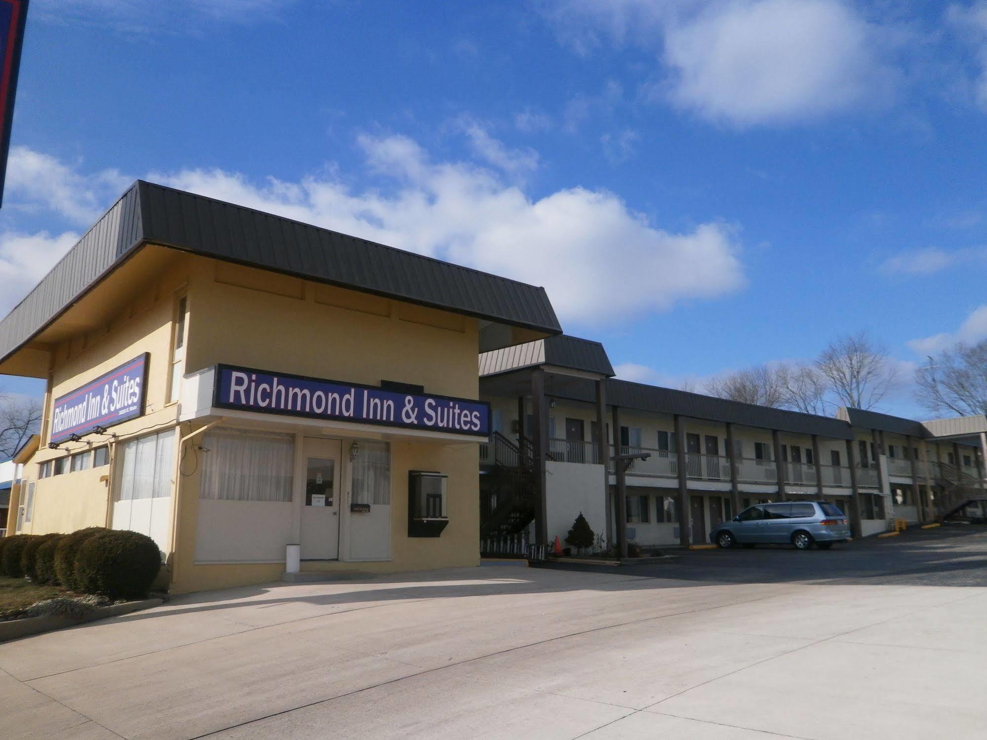 Richmond Inn And Suites מראה חיצוני תמונה